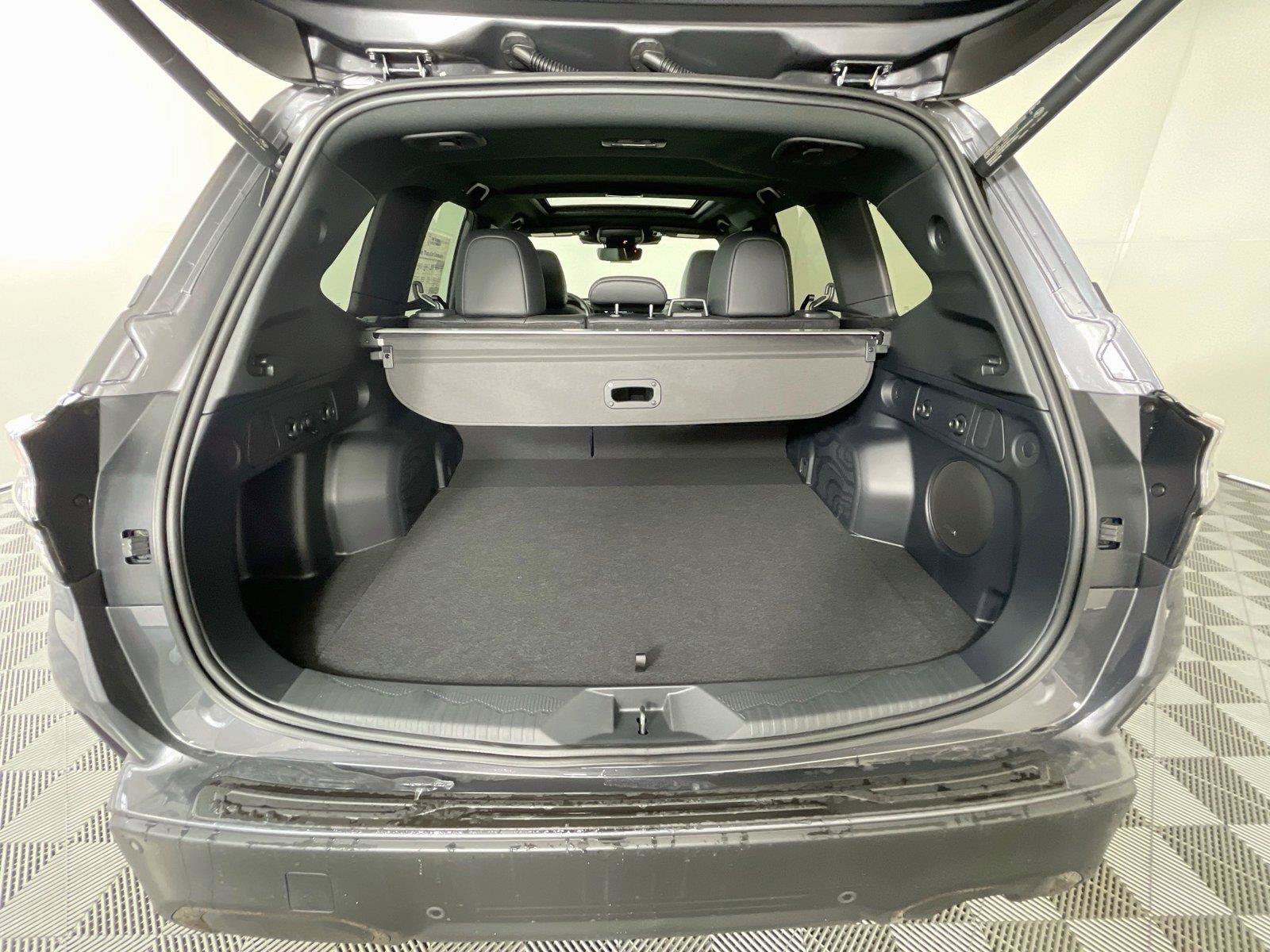 Certified 2026 Subaru Forester Sport w/ Sport Package AWD/4WD image 29