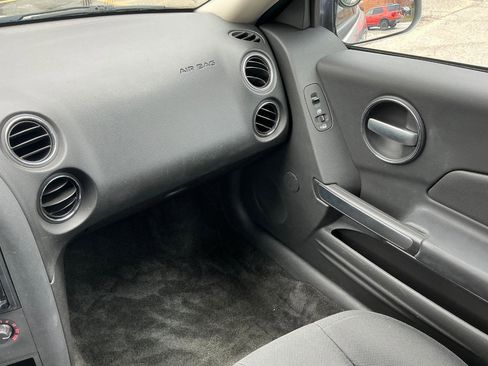 Used 2006 Pontiac Grand Prix w/ Preferred Package FWD image 18