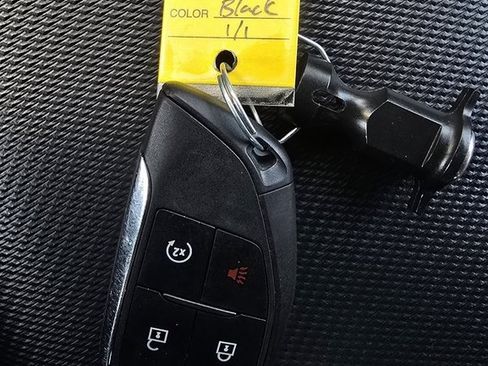 Used 2025 Chevrolet Equinox LT image 26