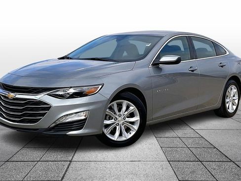 Used 2025 Chevrolet Malibu LT image 1