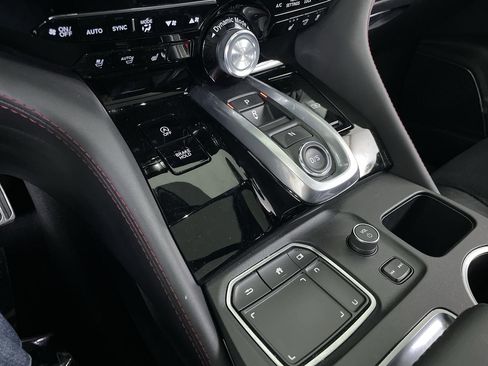 Used 2024 Acura MDX A-Spec image 19