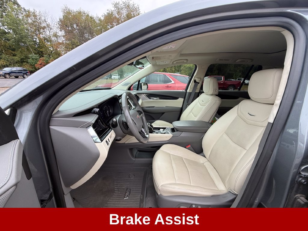 Used 2022 Cadillac XT6 Premium Luxury AWD/4WD image 13