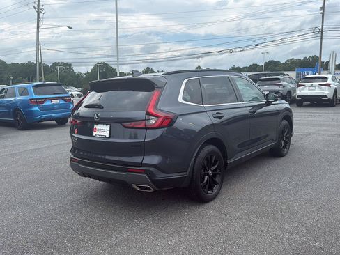 Used 2025 Honda CR-V Sport-L image 5