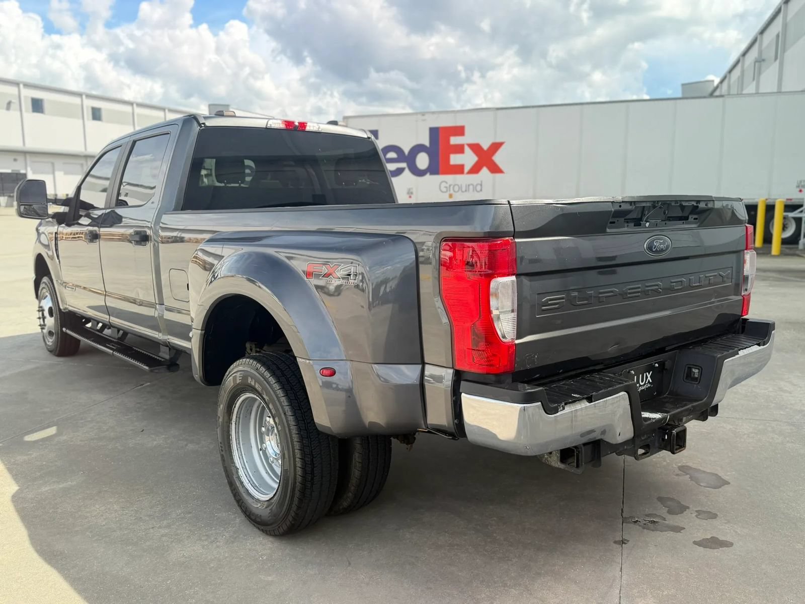 Used 2020 Ford F350 XL w/ STX Appearance Package AWD/4WD image 11