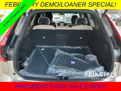 New 2026 Volvo XC60 B5 Plus w/ Protection Package Premier image 26