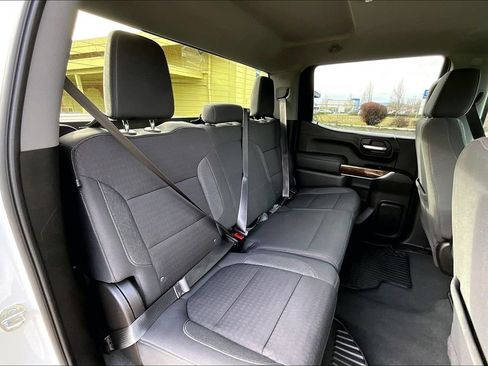 Used 2022 GMC Sierra 1500 SLE AWD/4WD image 21