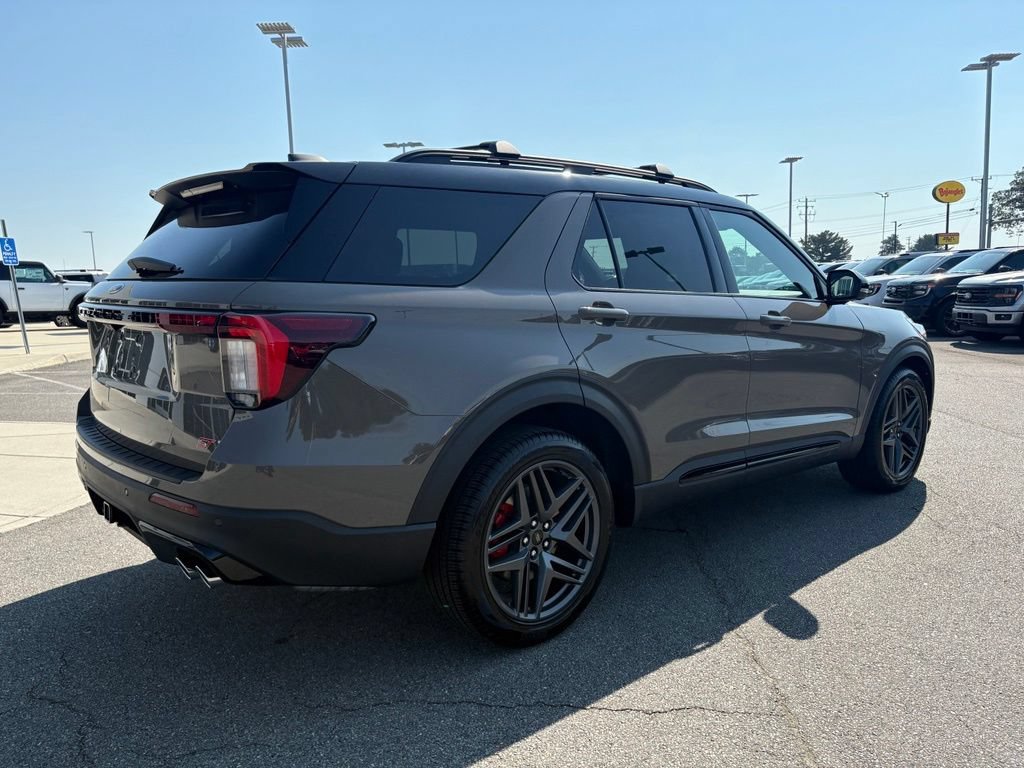 New 2026 Ford Explorer ST w/ Sun And Sound Package AWD/4WD image 3