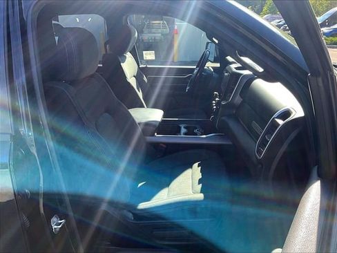 Used 2022 RAM 1500 Big Horn AWD/4WD image 7