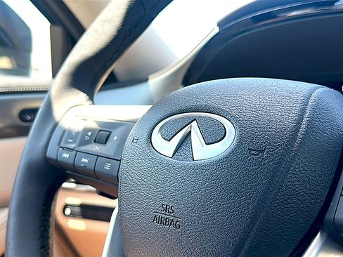 Used 2023 INFINITI QX60 Luxe w/ Cargo Package FWD image 33