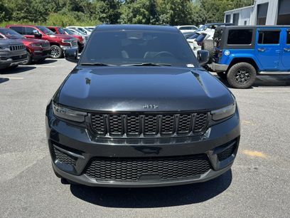 Certified 2025 Jeep Grand Cherokee Altitude
