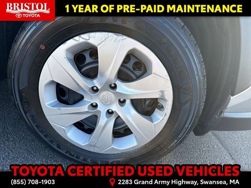 Certified 2025 Toyota RAV4 LE image 10