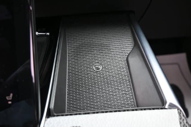 Used 2026 Cadillac Escalade V AWD/4WD image 36