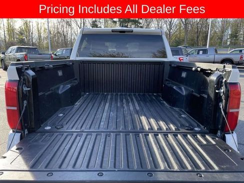 Used 2024 Toyota Tacoma TRD Off-Road AWD/4WD image 13