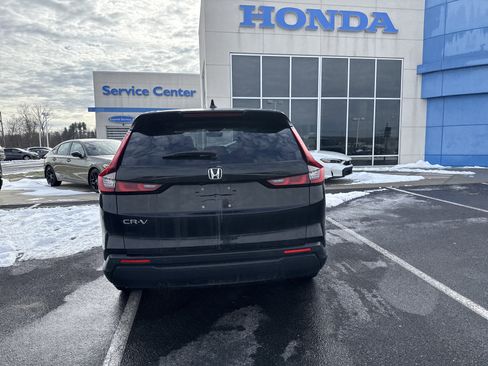 Used 2024 Honda CR-V EX-L image 4