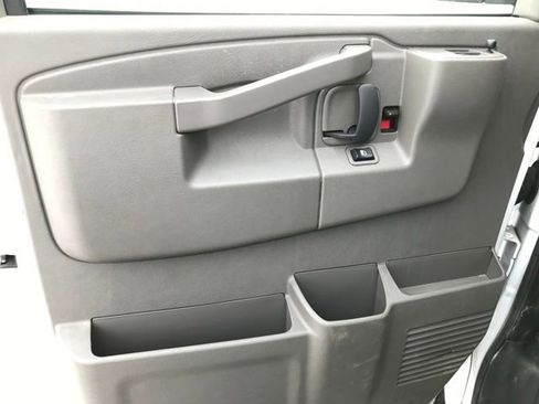 Certified 2024 Chevrolet Express 2500 Work Van w/ Driver Convenience Package image 13