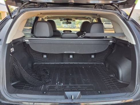 Certified 2023 Subaru Crosstrek 2.5i Limited w/ Moonroof Package AWD/4WD image 9