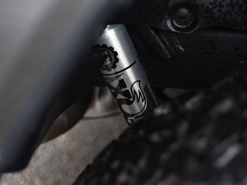 Used 2023 Jeep Wrangler Unlimited Sahara image 16