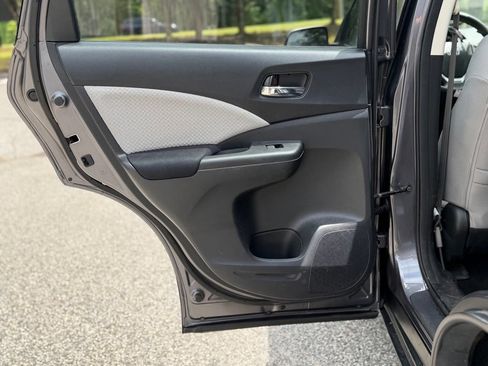 Used 2016 Honda CR-V EX image 12