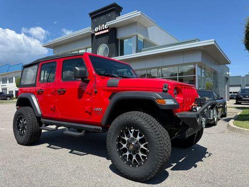Used 2020 Jeep Wrangler Unlimited Sport AWD/4WD image 1