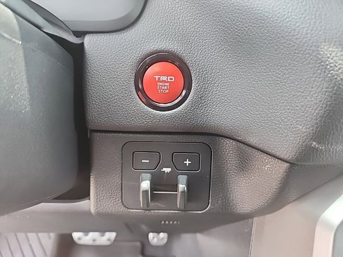 Used 2025 Toyota Tundra Limited w/ TRD Off-Road Package image 15