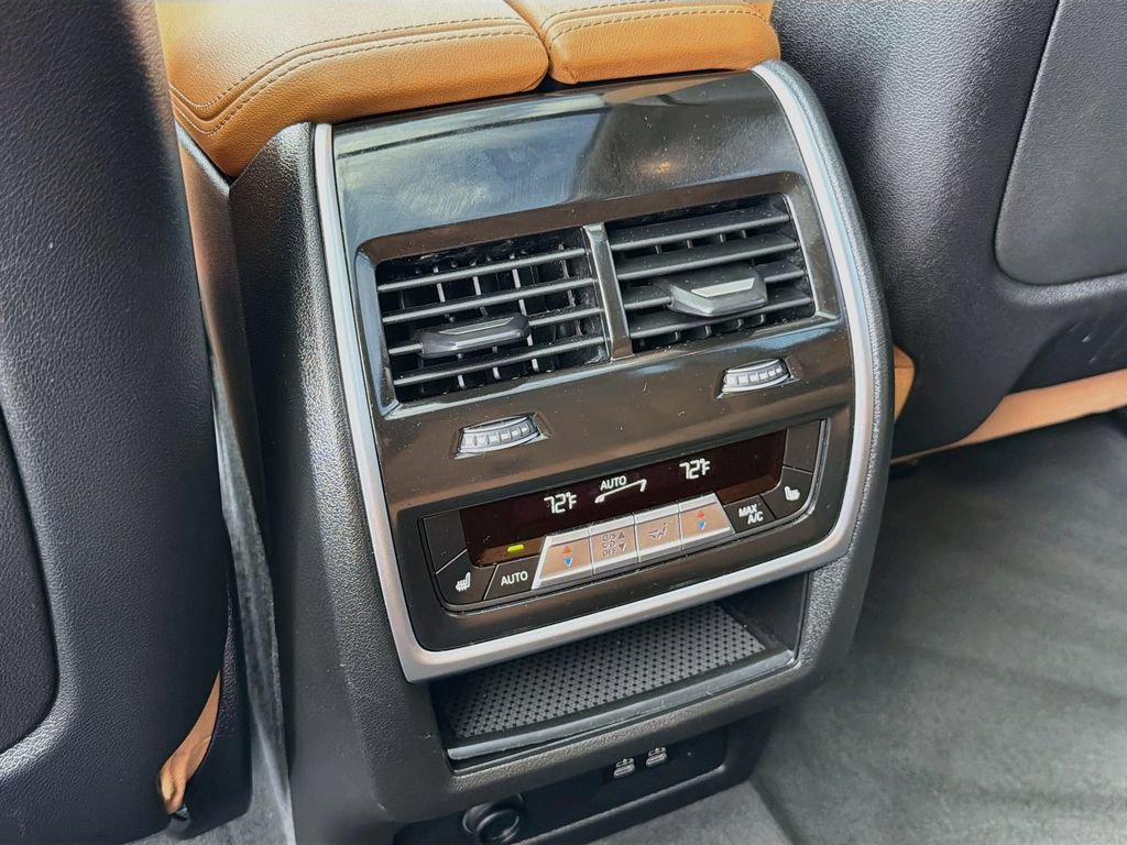 Used 2024 BMW X7 xDrive40i AWD/4WD image 26