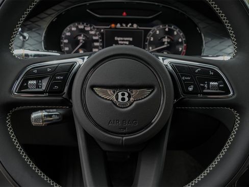 Certified 2024 Bentley Continental GT V8 image 23
