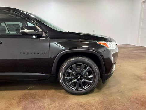 Used 2021 Chevrolet Traverse RS image 31