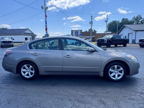Used 2008 Nissan Altima 2.5 S w/ Convenience Plus Pkg FWD image 5
