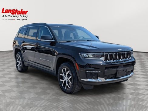 Used 2025 Jeep Grand Cherokee L Limited image 7
