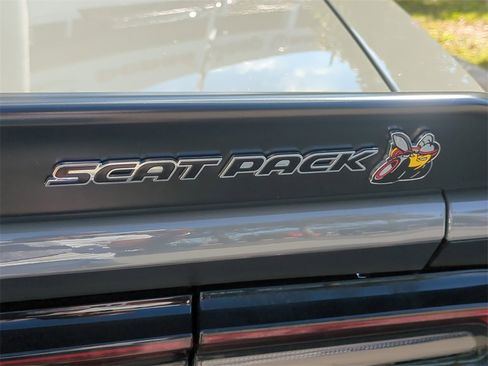 Used 2023 Dodge Challenger R/T Scat Pack image 13