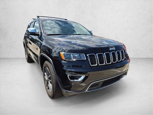 Used 2021 Jeep Grand Cherokee Limited AWD/4WD image 3