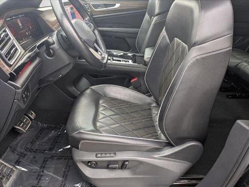 Used 2024 Volkswagen Atlas SEL Premium R-Line AWD/4WD image 17