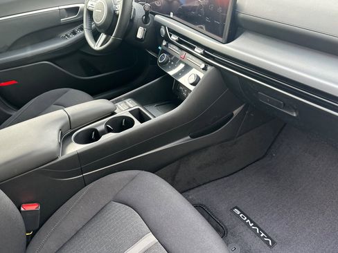 New 2026 Hyundai Sonata SEL FWD image 15