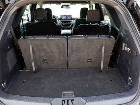 Used 2025 Ford Explorer ST-Line image 16