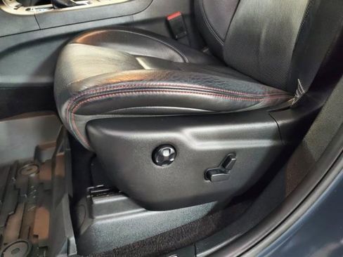 Used 2018 Jeep Grand Cherokee Trailhawk w/ Trailhawk Luxury Group image 15