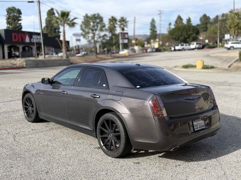 Used 2014 Chrysler 300 S w/ Light Group image 4