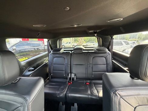 Used 2023 Lincoln Navigator L Reserve AWD/4WD image 26