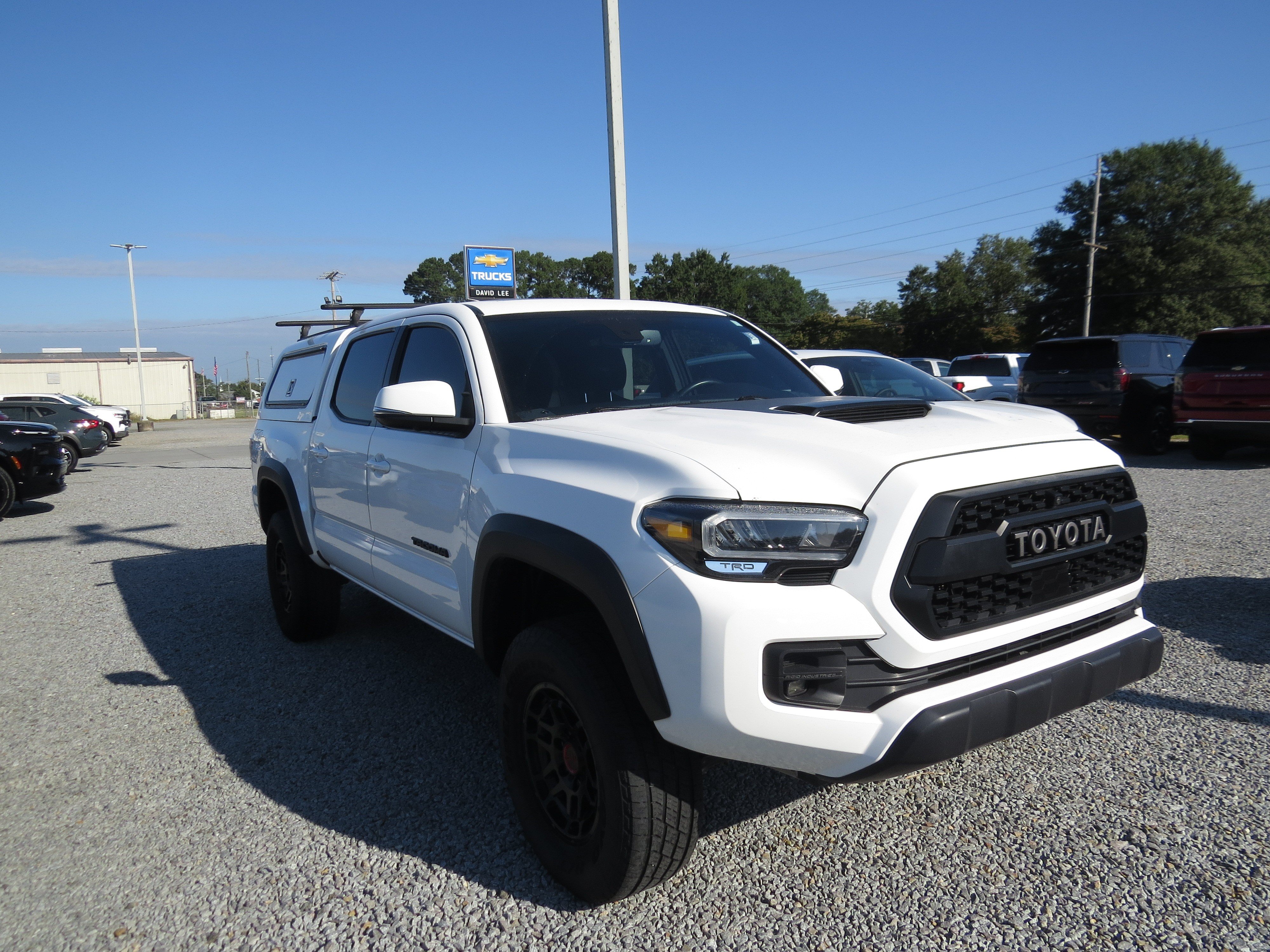 Used 2023 Toyota Tacoma TRD Pro AWD/4WD image 11