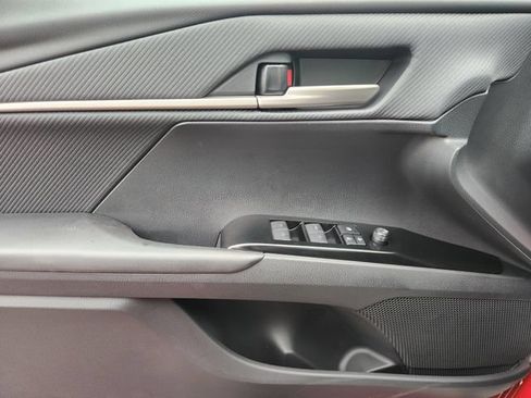 New 2026 Toyota Camry Hybrid FWD image 21