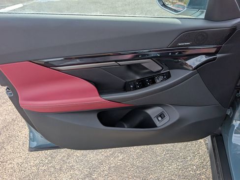 Used 2026 BMW 540i xDrive image 13