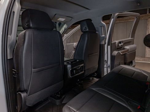 Used 2022 Chevrolet Silverado 2500 LTZ w/ LTZ Plus Package image 25