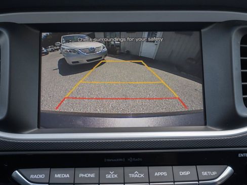 Used 2018 Hyundai Ioniq Blue FWD image 25
