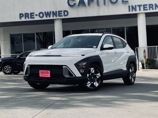 Used 2025 Hyundai Kona SEL video 1