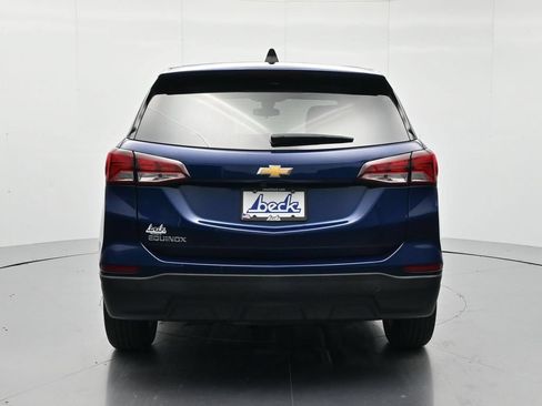 Used 2023 Chevrolet Equinox LS w/ LS Convenience Package FWD image 6