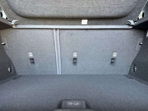 New 2026 Volvo EX30 Plus w/ Protection Package Premier image 14