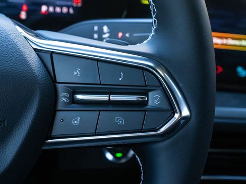 New 2026 Chevrolet Traverse LT image 42