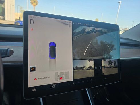 Used 2018 Tesla Model 3 Long Range image 27