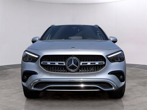 New 2026 Mercedes-Benz GLA 250 4MATIC image 2