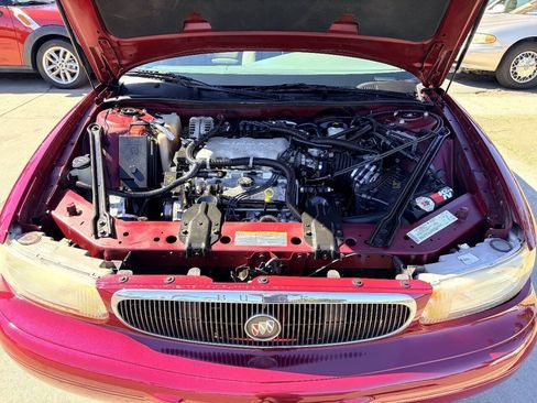 Used 2004 Buick Century Custom FWD image 17
