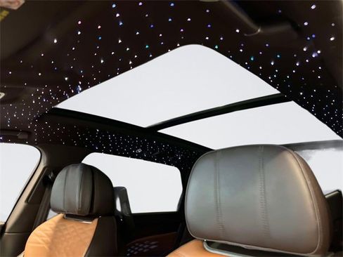 Used 2023 Bentley Bentayga Extended Wheelbase image 22